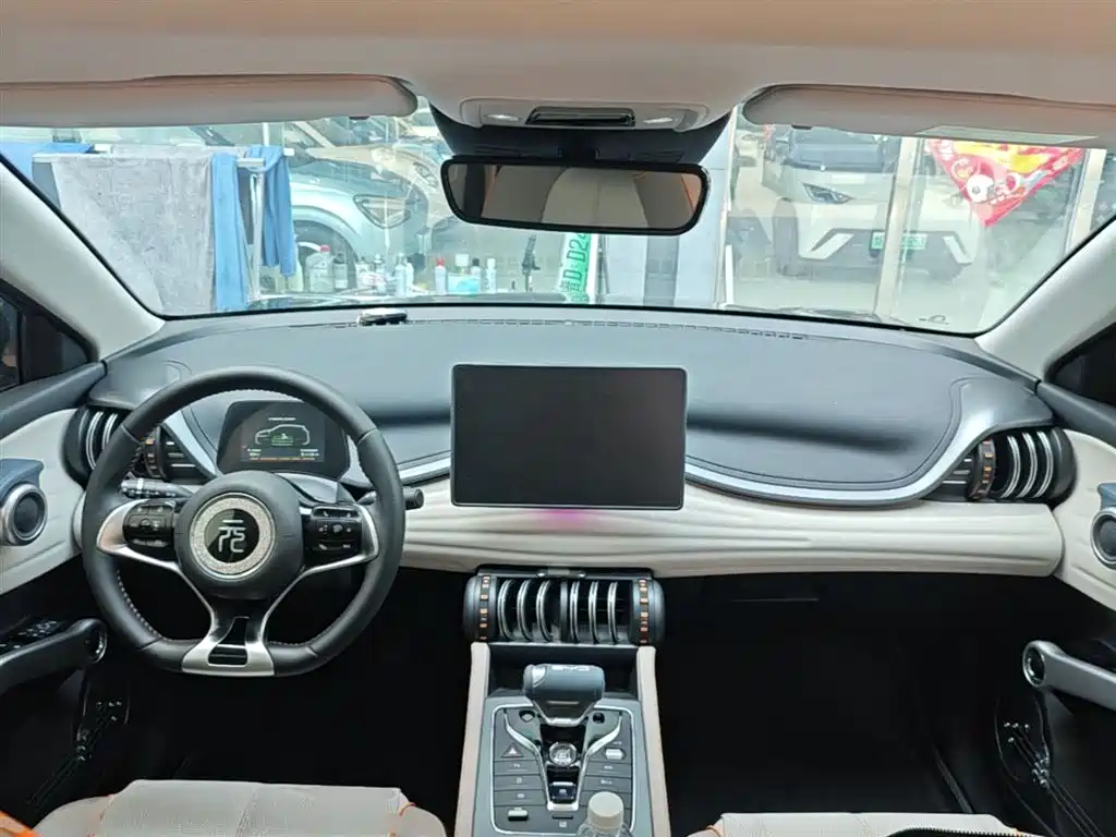 BYD Yuan PLUS 2024 Glory Edition 430KM Advanced фото 10