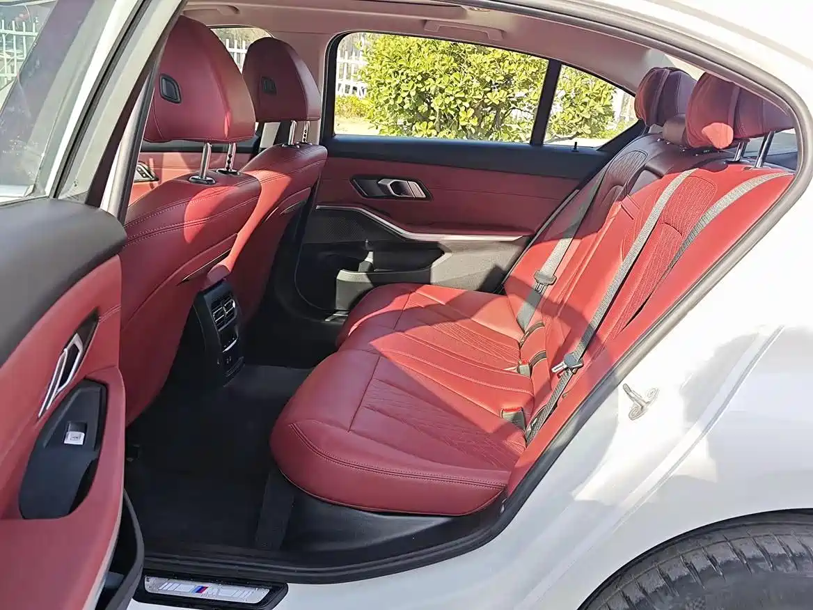 BMW 3 Series 2024 325Li M Sport Package фото 18