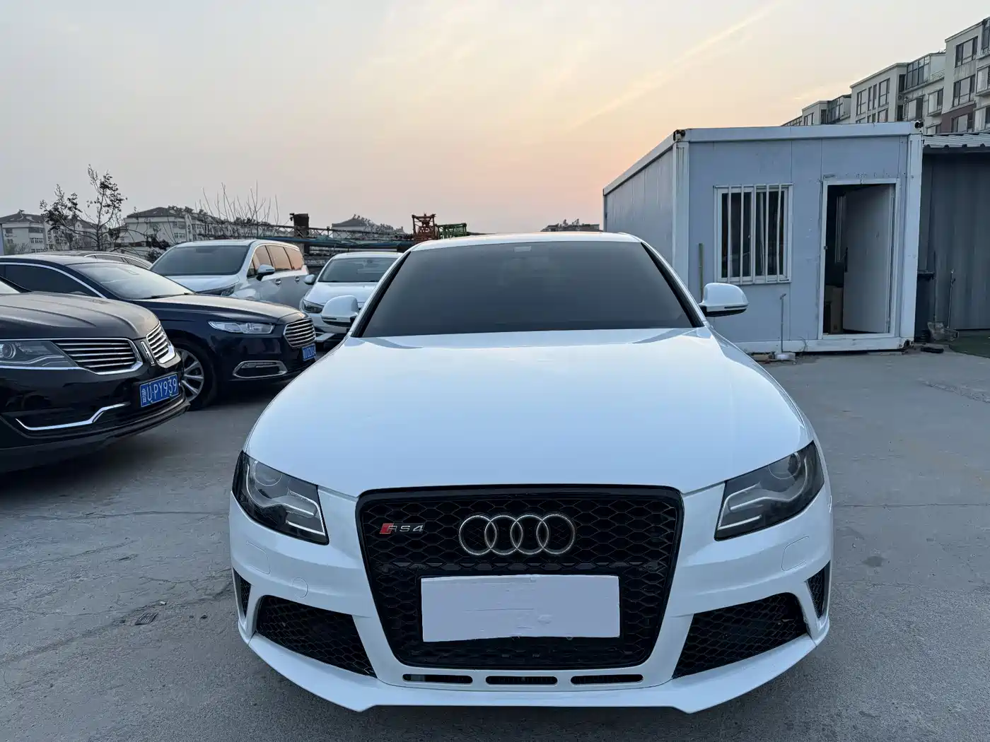 Audi A4L 2011 2.0 TFSI Comfort фото 2