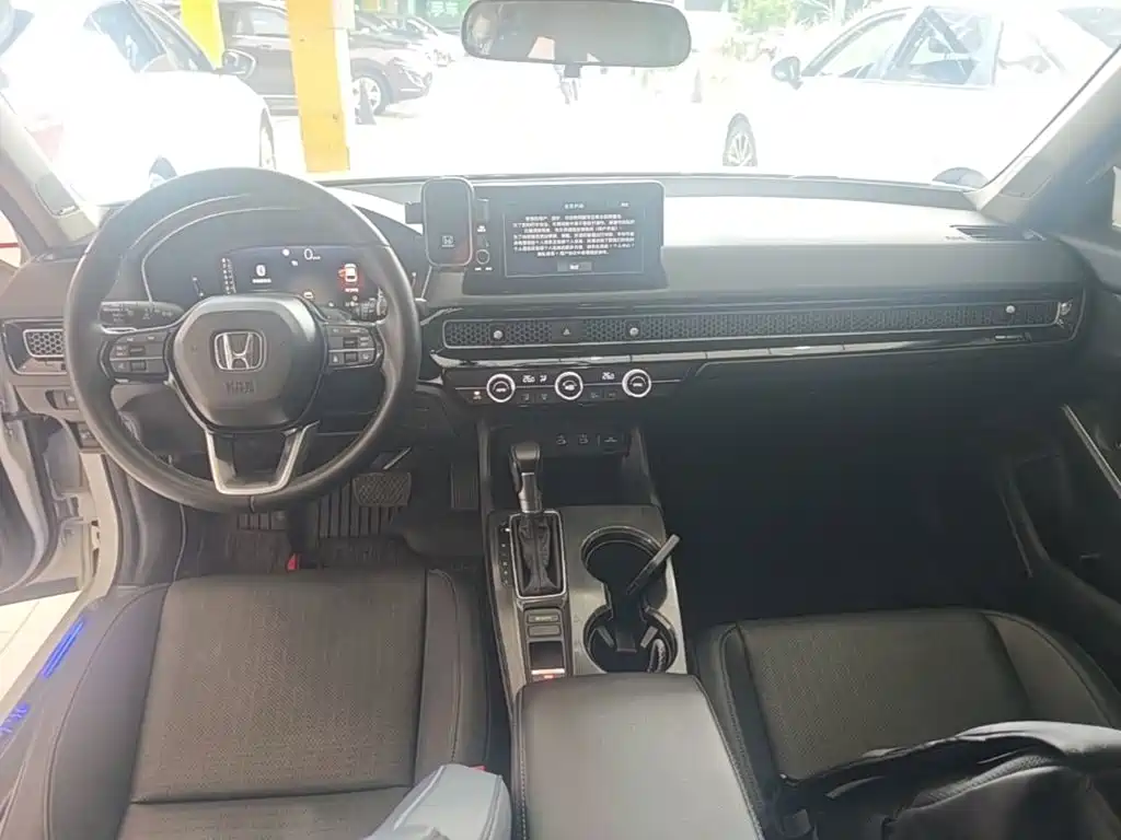 Photo 10 - Honda Integra