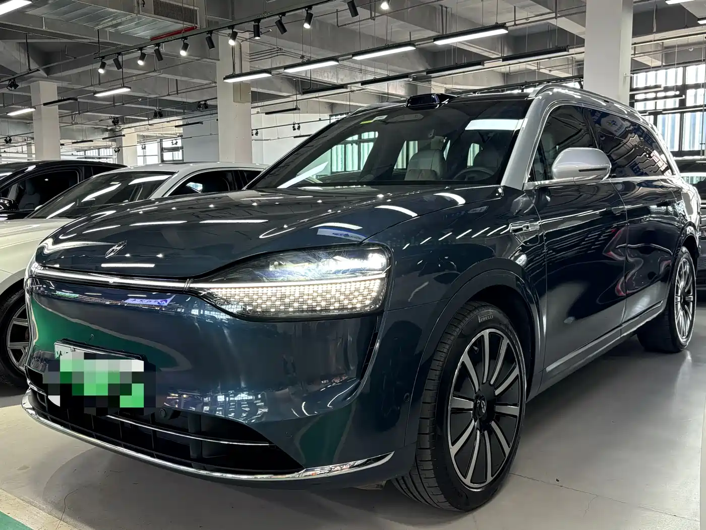 AITO Wenjie AITO M9 2024 Extended Range Ultra 42kWh 6-Seater