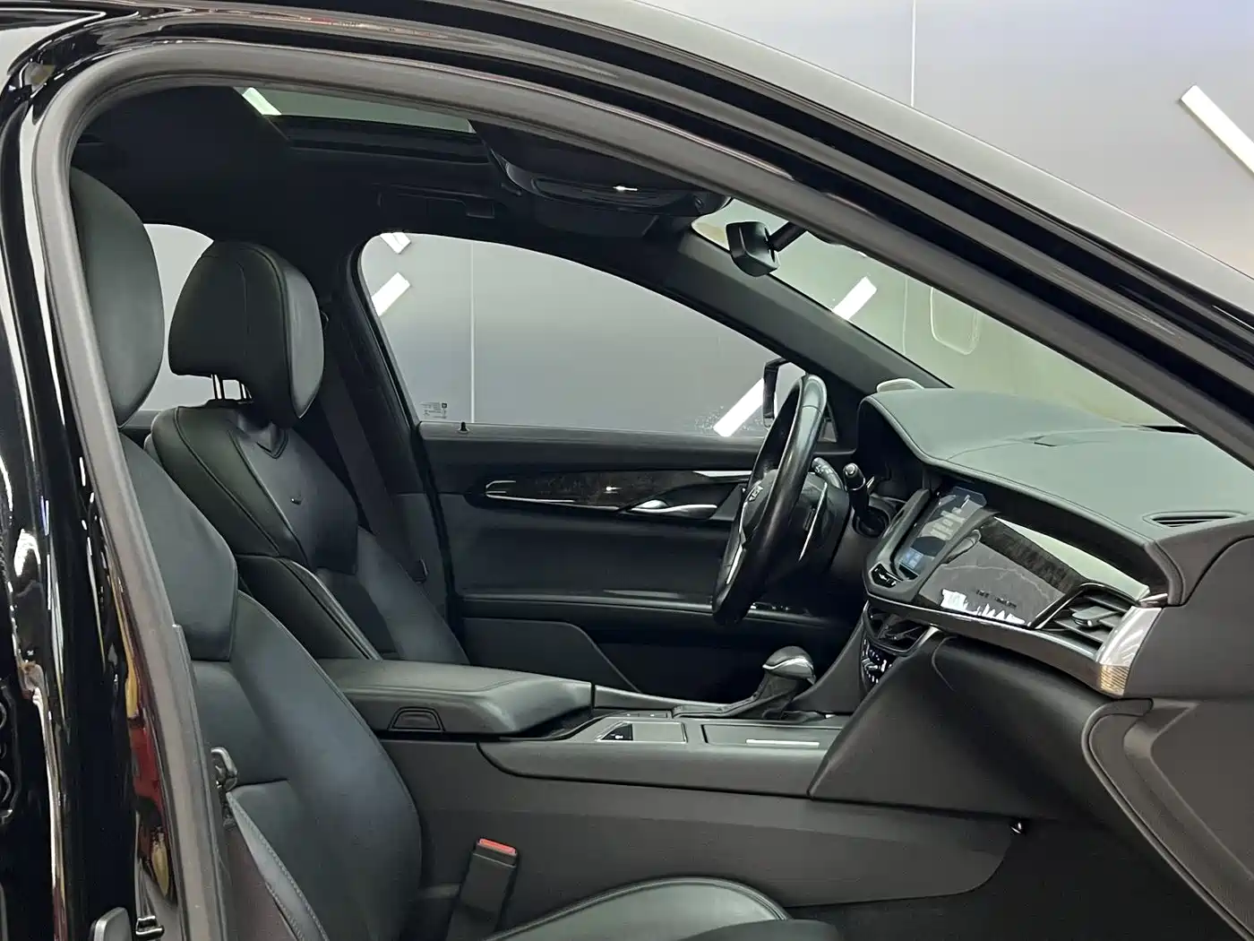 Cadillac CT6 2016 40T Luxury фото 21