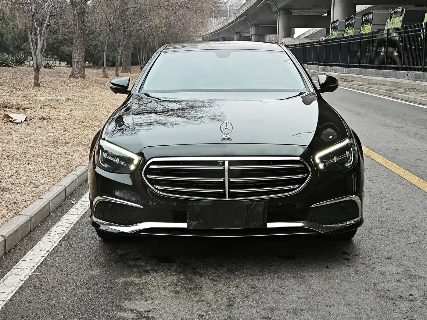 Mercedes-Benz E-Class 2022 Facelift III E 300 L Luxury фото 2