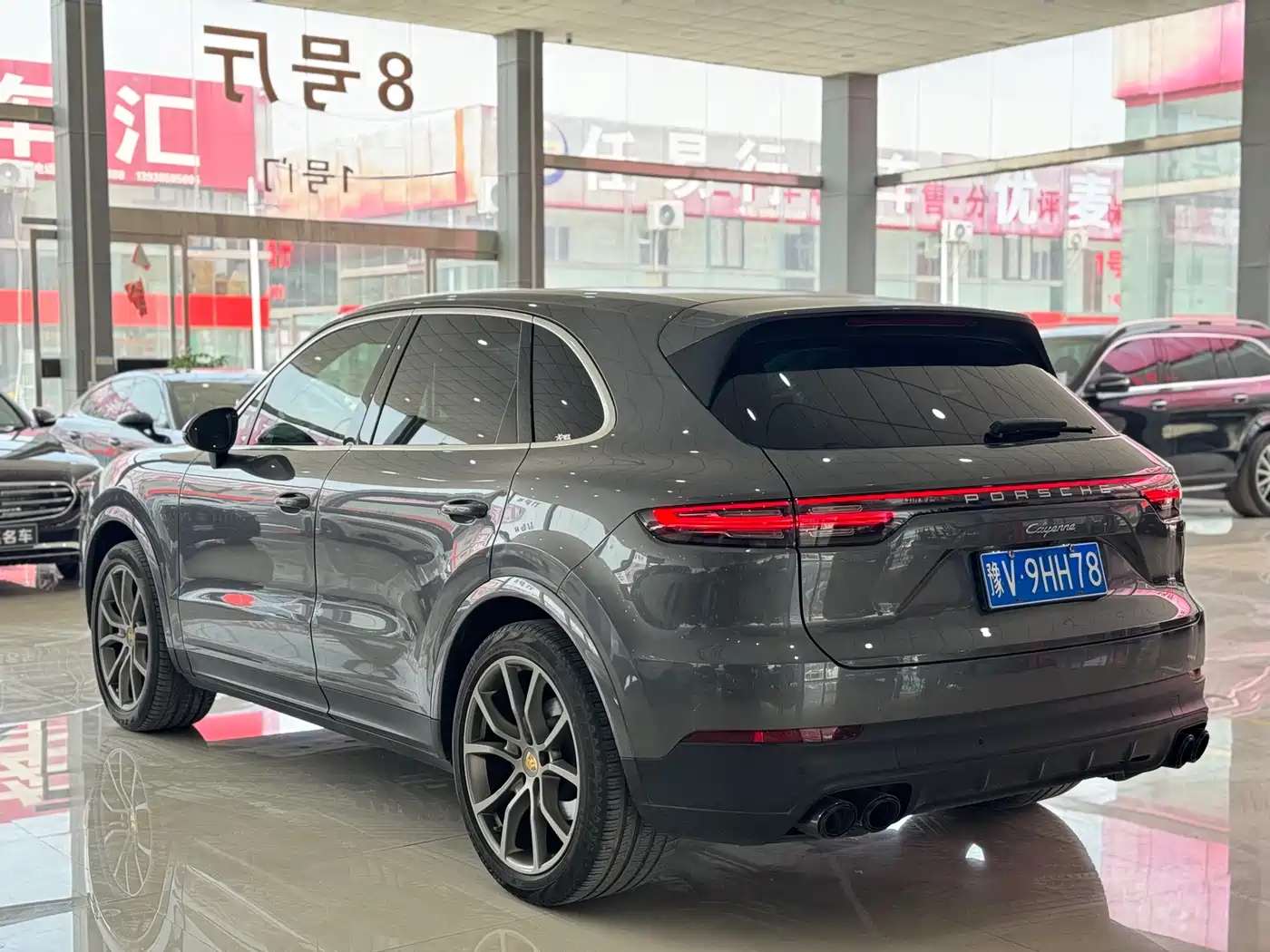 Porsche Cayenne 2022 Cayenne 3.0T Platinum Edition фото 4