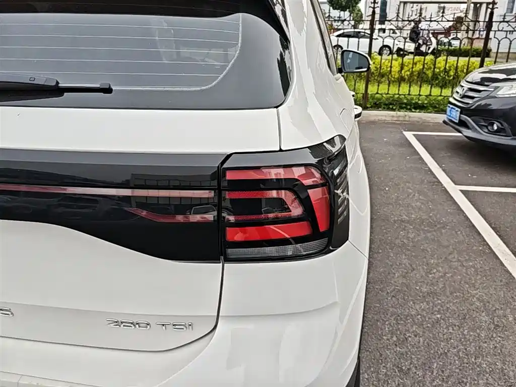 VOLKSWAGEN TU KAI