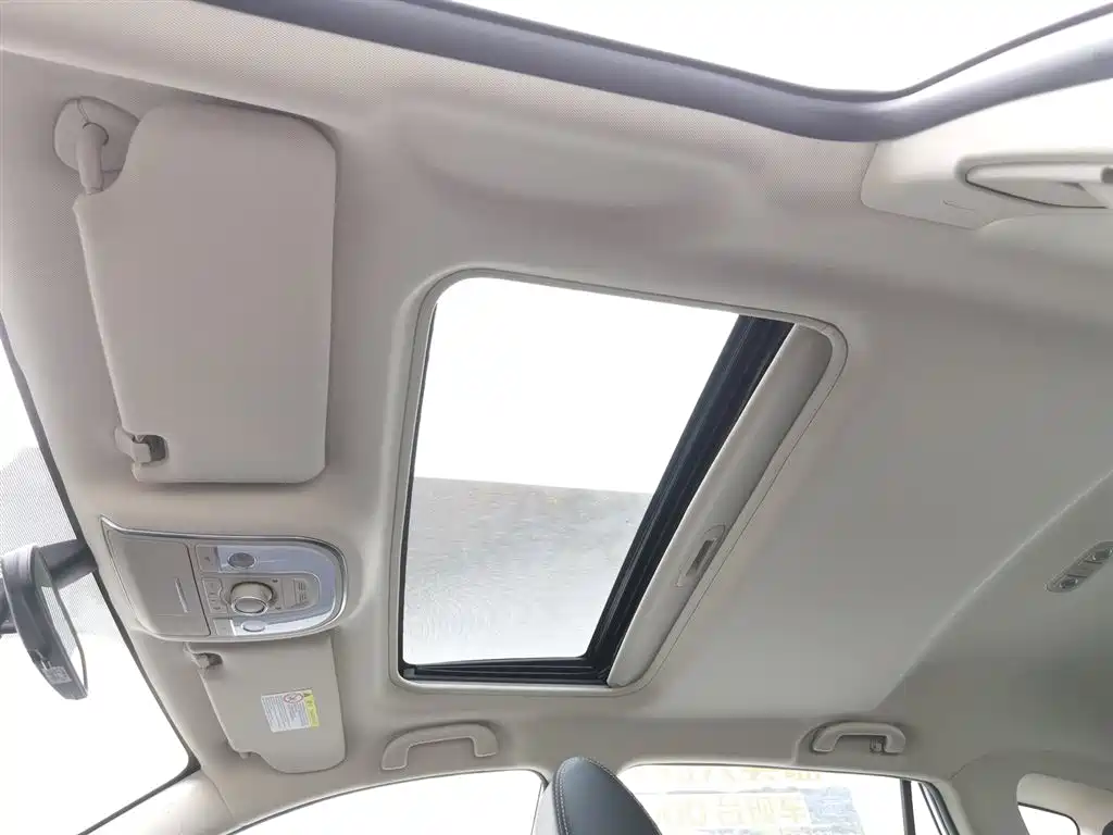 BYD Song 2016 Unrivaled Edition 1.5TI Manual Elite Edition фото 14