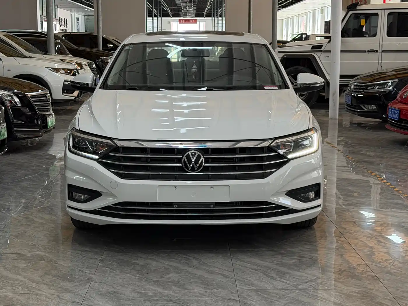 Volkswagen Sagitar 2021 280TSI DSG Comfort Smart Connect Edition фото 2