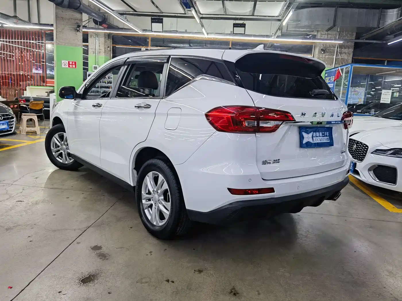 Haval M6 2019 1.5T DCT 2WD Value Edition (China VI) фото 6
