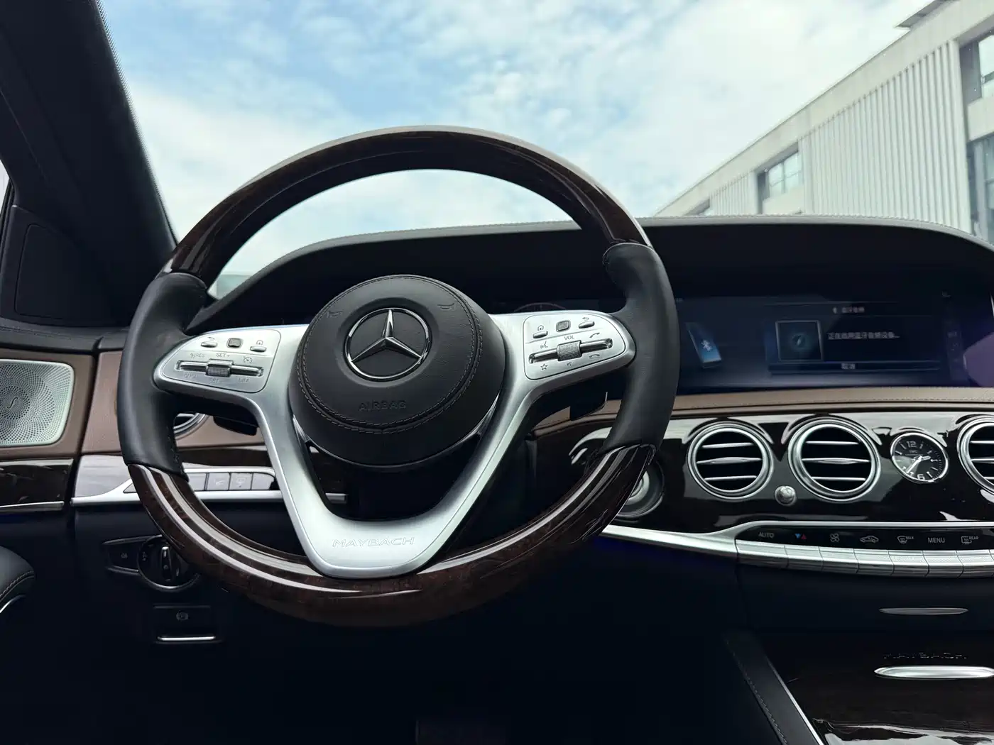 Mercedes-Benz Maybach S-Class 2018 S 450 4MATIC фото 21