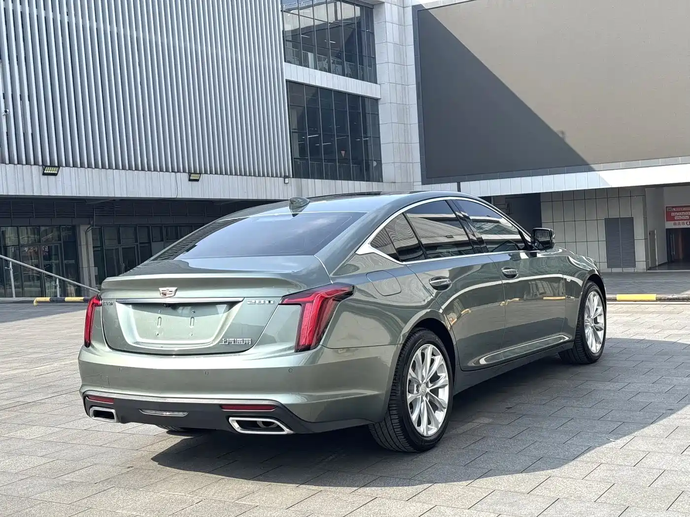 CADILLAC CT5