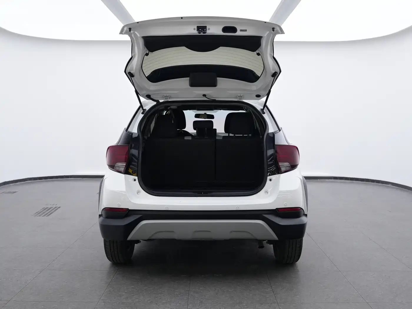 TOYOTA YARIS L ZHIXUAN