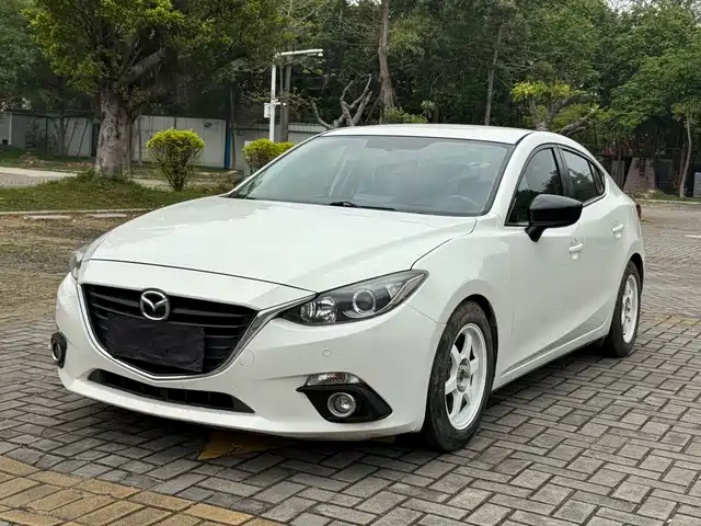 MAZDA 3 ANGKESAILA