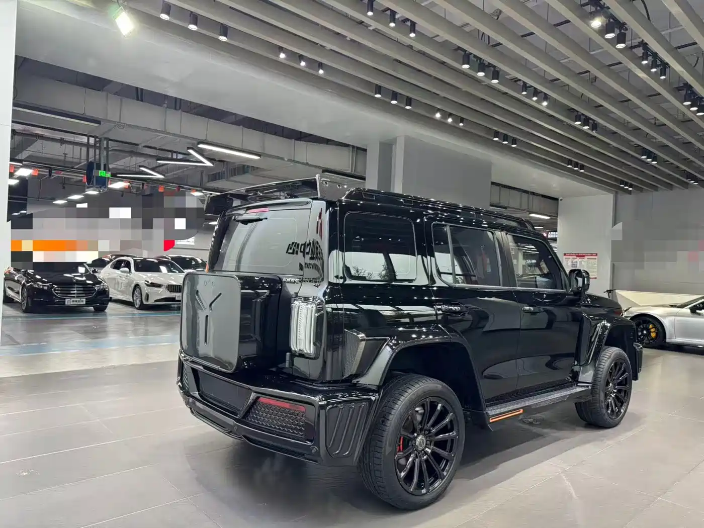 Crossboundary Auto Co-created Tank 300 2024 2023 2.0T Cyber Knight