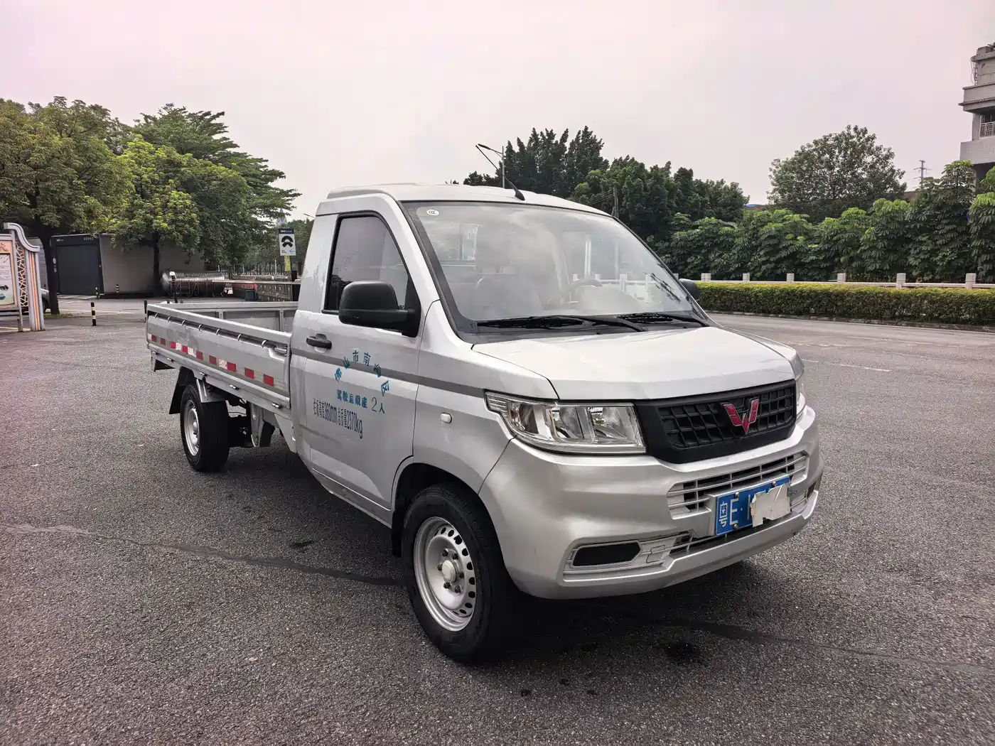 Wuling Motors Wuling Rongguang New Truck 2021 2019 1.8L Single Row LJ479QE2
