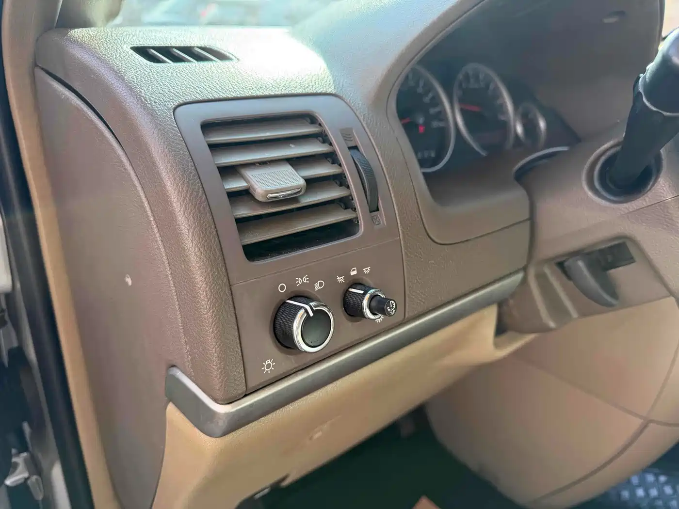 Buick GL8 2014 2.4L Classic Edition фото 10
