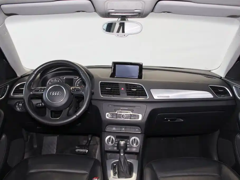Audi Q3 2013 35 TFSI quattro Technology фото 10