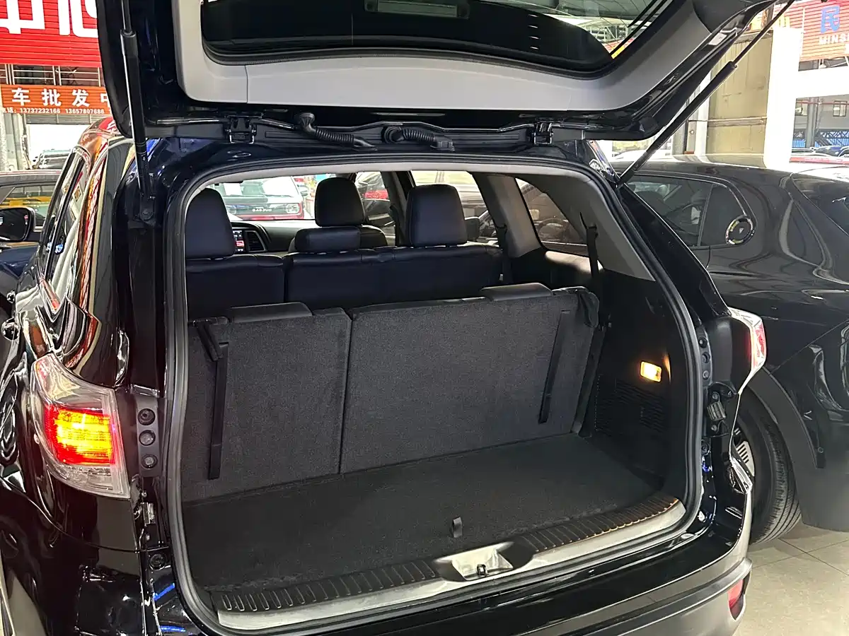 Toyota Highlander 2015 2.0T AWD Luxury Edition 7-seater фото 24