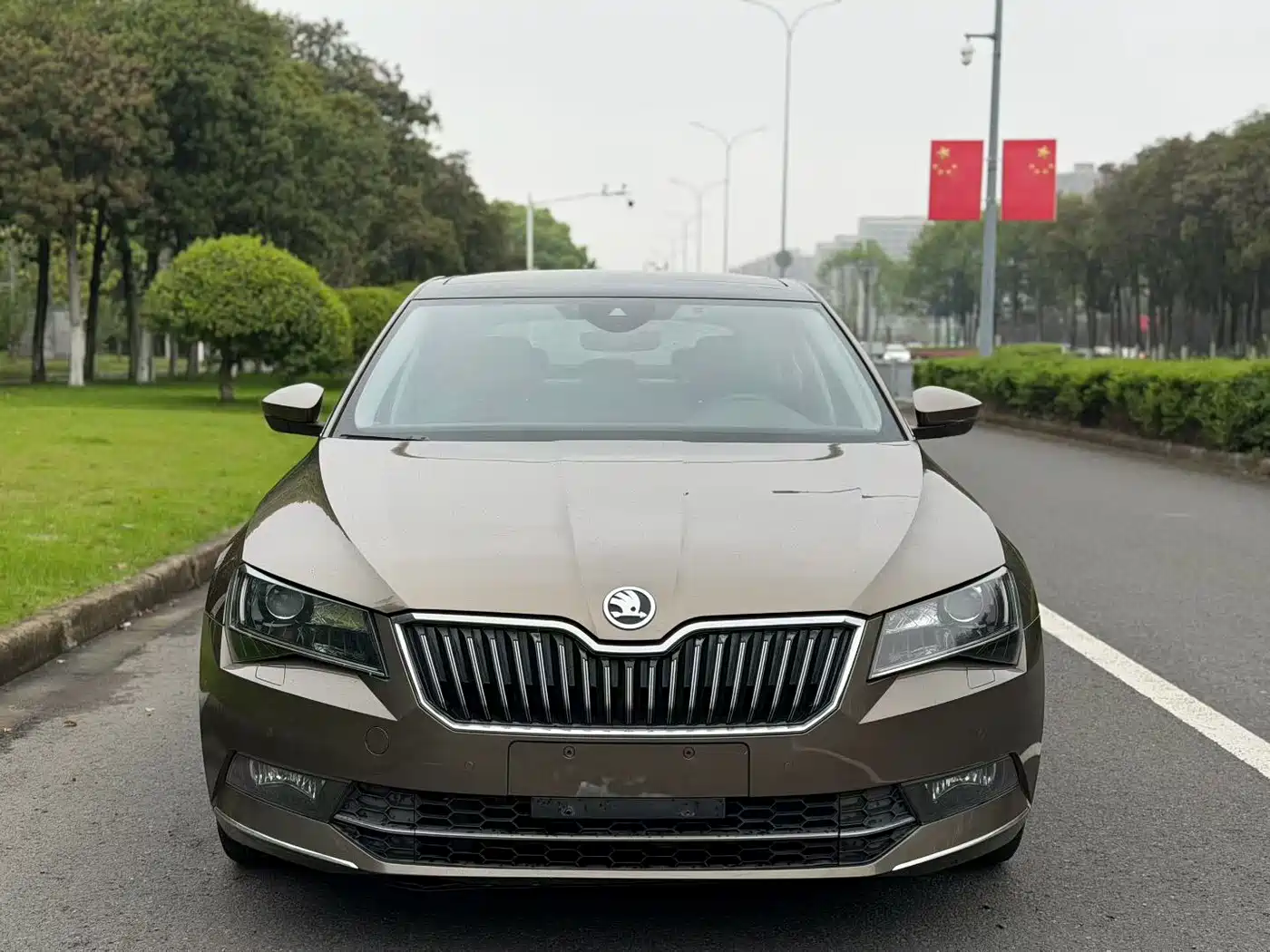 Škoda Superb 2016 TSI280 DSG Smart Drive фото 2