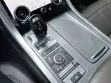 Photo 18 - Land Rover Range Rover Sport