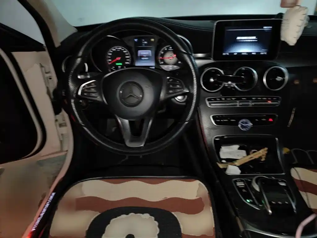 Фото 3 - Mercedes-Benz C-Class