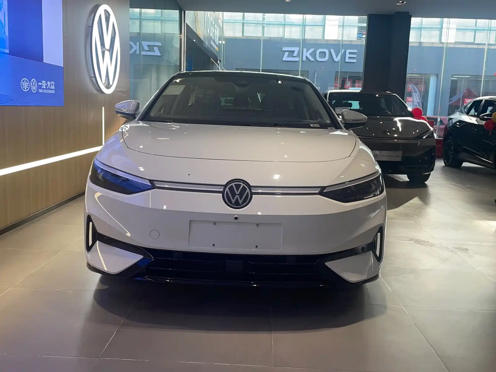 صورة 2 - Volkswagen ID.7