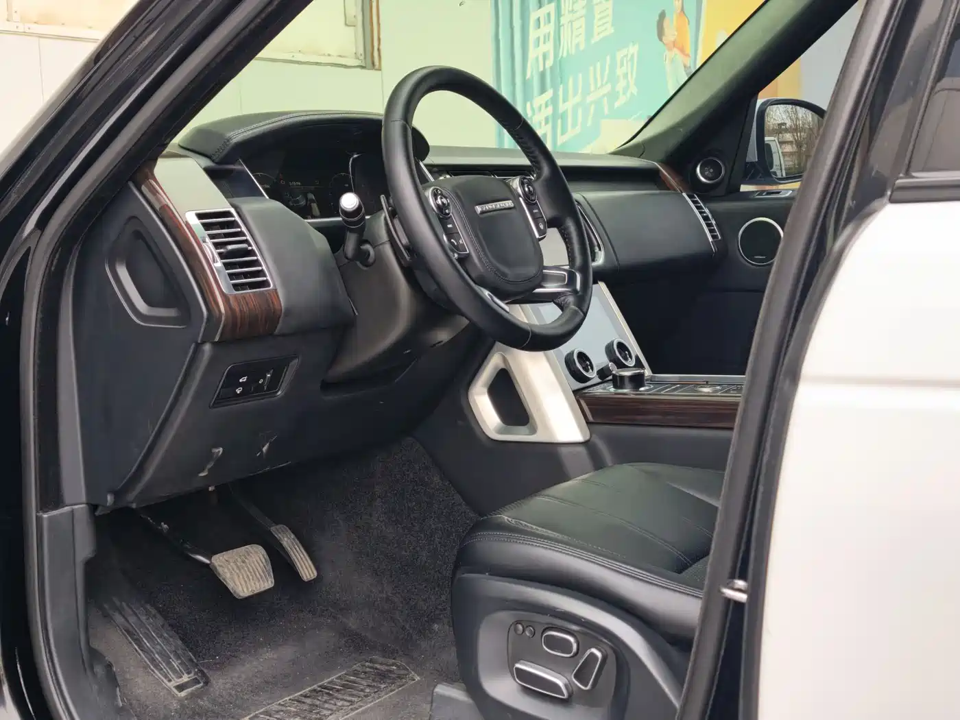 Land Rover Range Rover 2015 3.0 SC V6 Vogue фото 5