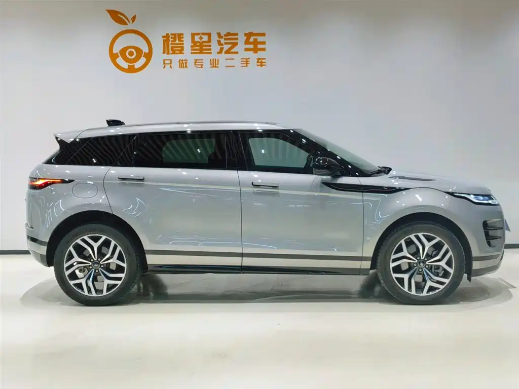 Land Rover Range Rover Evoque 2024 Range Rover Evoque L 249PS Light Master Edition фото 4