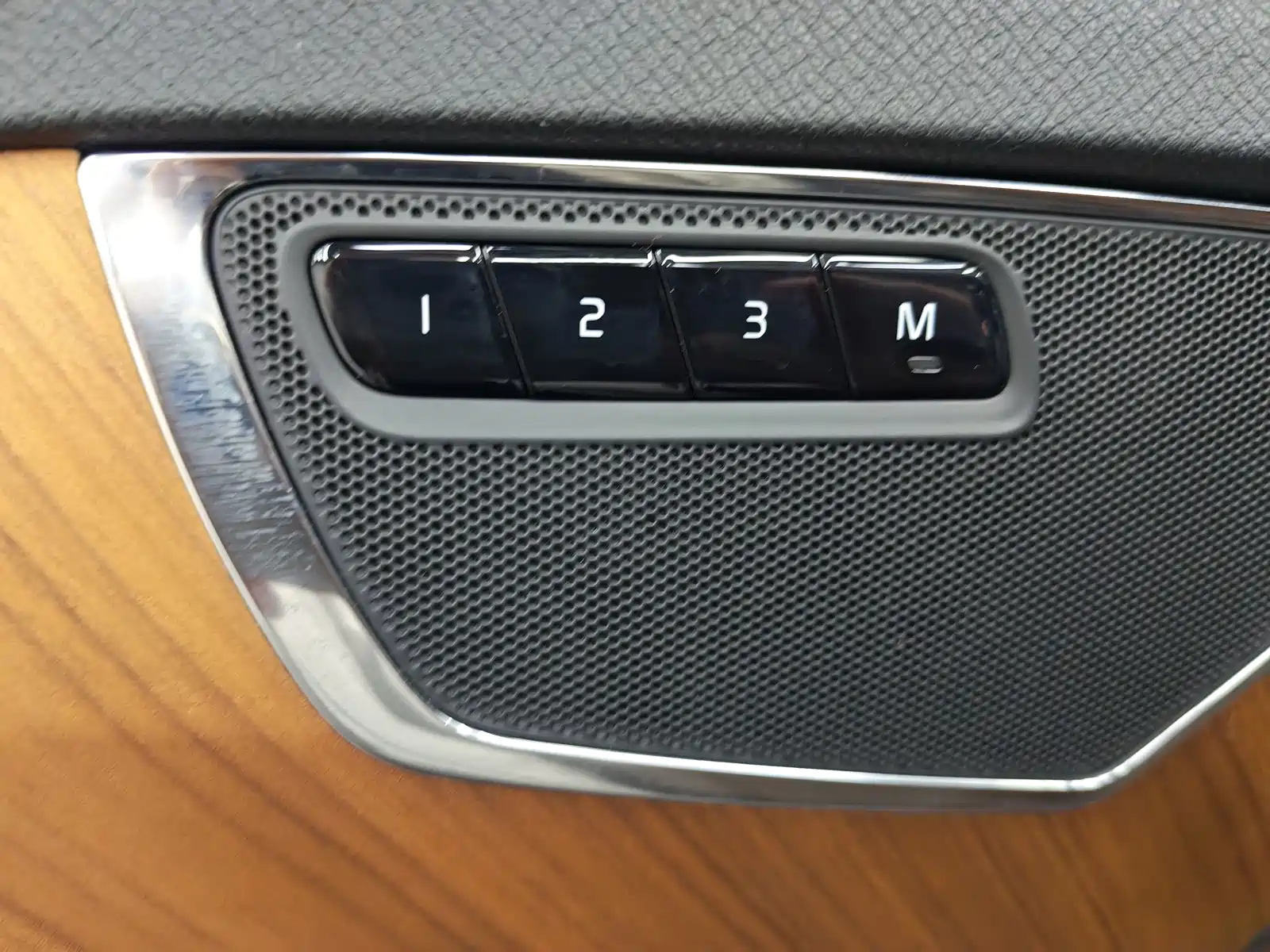 Фото 12 - Volvo XC90
