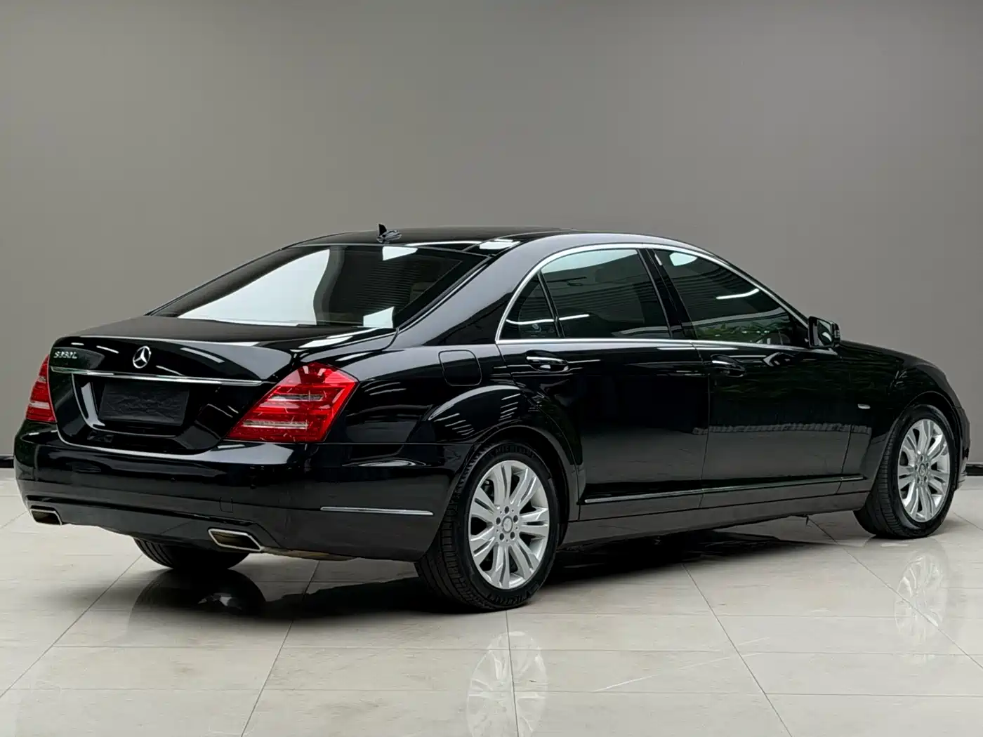 Mercedes-Benz S-Class 2012 S 350 L Grand Edition фото 2