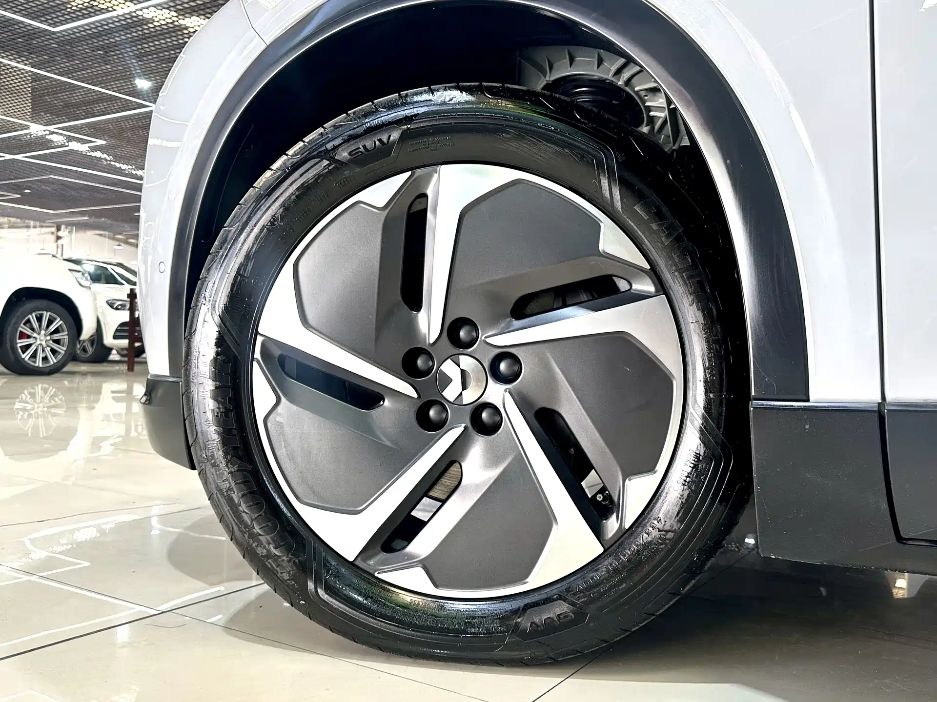 Фото 8 - NIO EC6