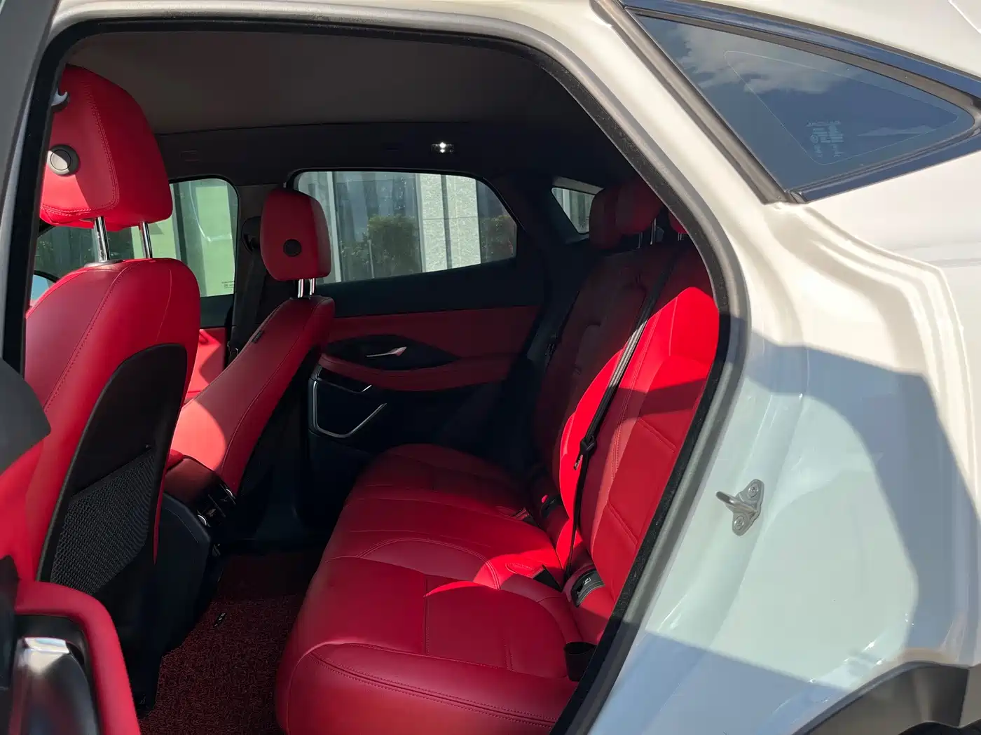 Jaguar E-PACE 2024 2024 Gloss Black Sport Edition R-DYNAMIC SE BLACK