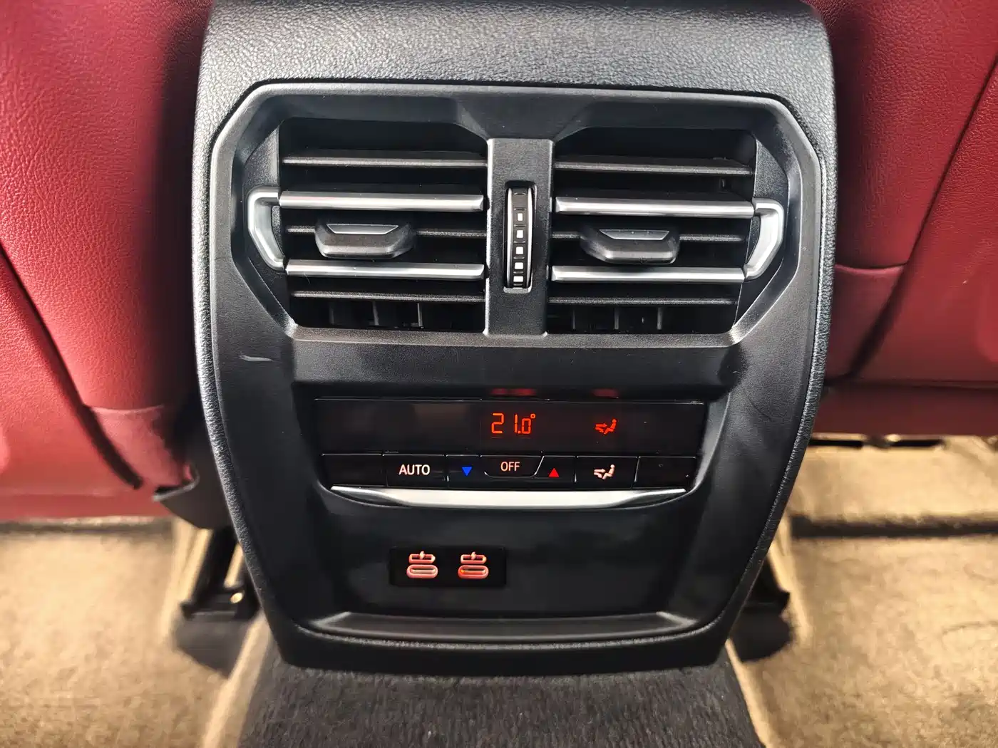 BMW 3 Series 2024 320Li M Sport Package фото 28