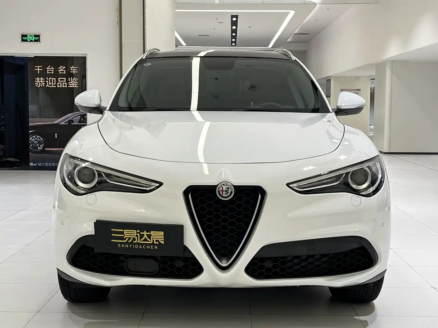 Alfa Romeo Stelvio 2018 2017 2.0T 280HP Luxury
