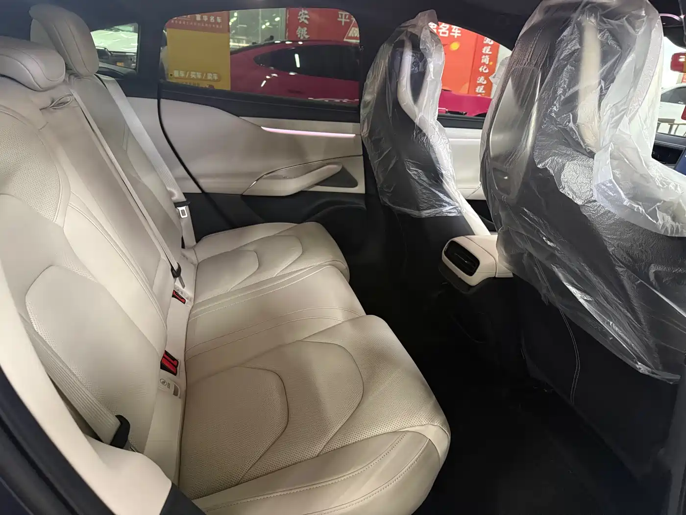 Xiaomi Auto Xiaomi SU7 2024 AWD Extended Range Advanced Smart Driving Max Edition фото 8