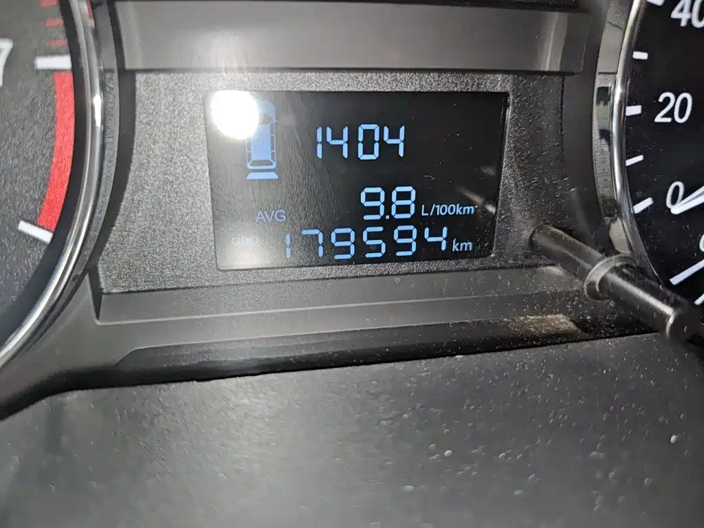 JAC Refine M3 2018 2018 IKEA Edition 1.6L Luxury