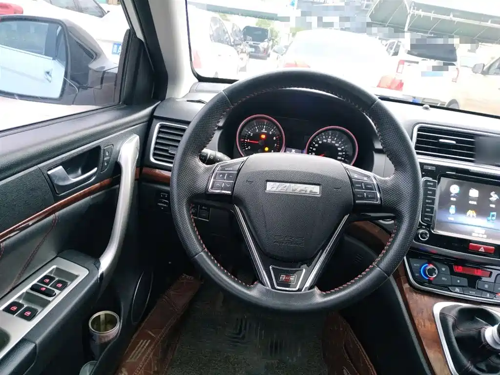 Haval H6 2017 Red Label Sport 1.5T Manual 4WD Elite фото 7