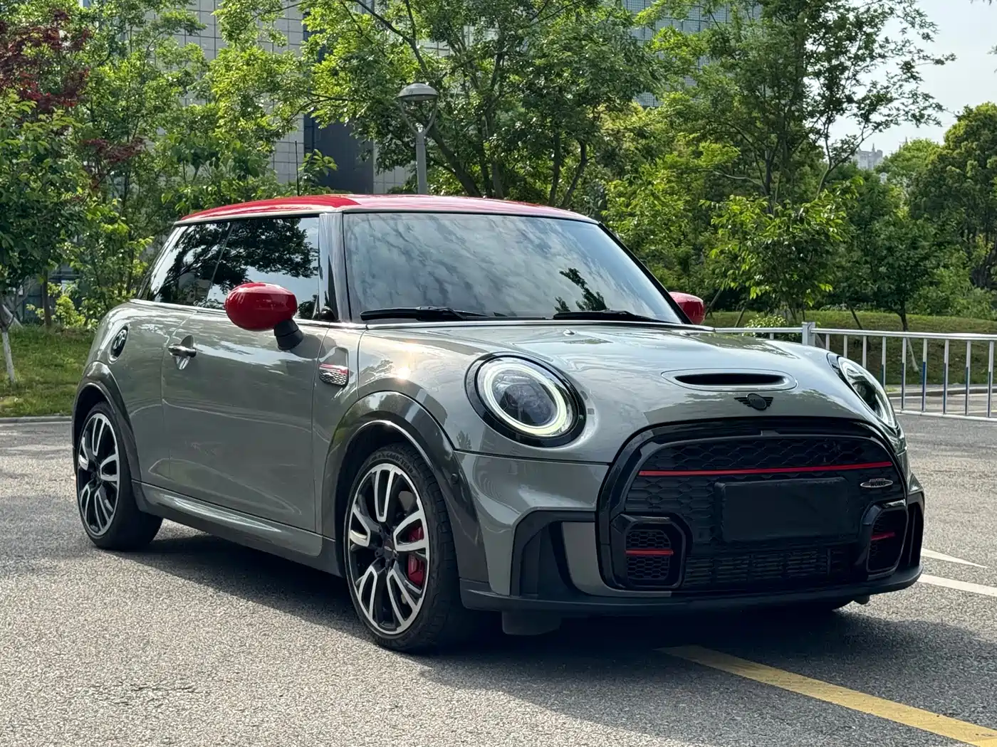MINI JCW 2023 2.0T JOHN COOPER WORKS ALL-IN фото 3
