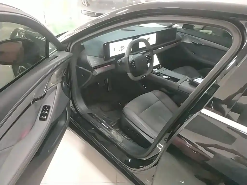 Voyah Passion 2023 2024 PHEV AWD Ultra Long Range Flagship