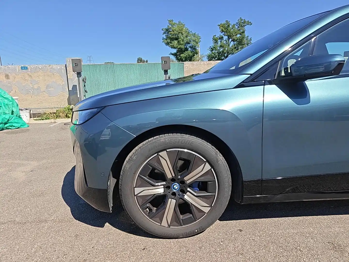 Фото 5 - BMW iX