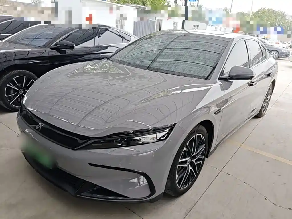 Фото 2 - BYD Han