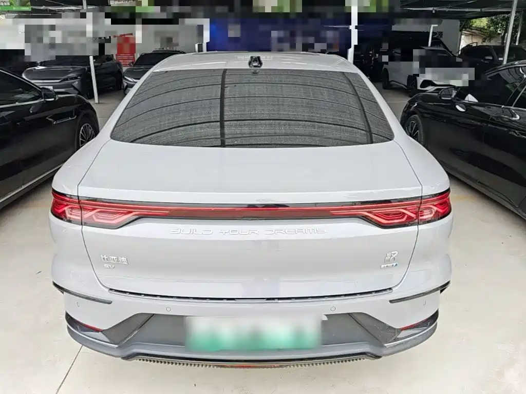 Фото 6 - BYD Han