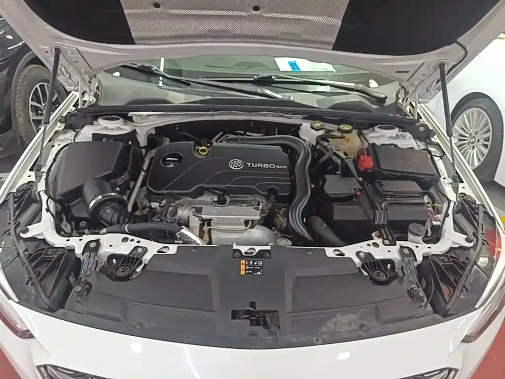 BUICK REGAL