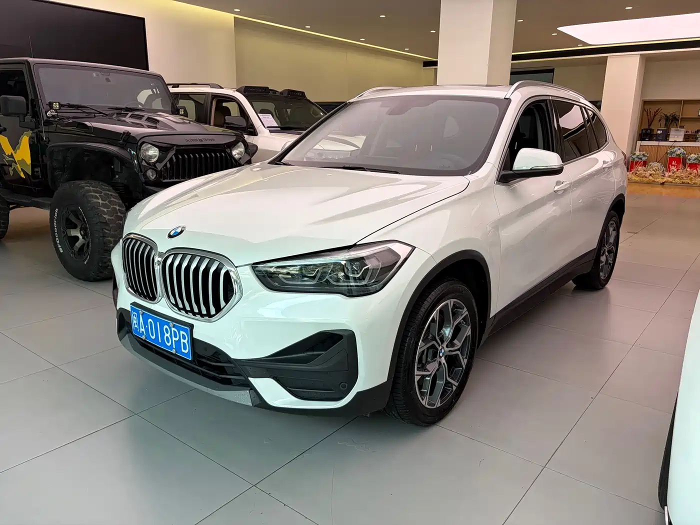BMW X1 2022 sDrive25Li Leading фото 3