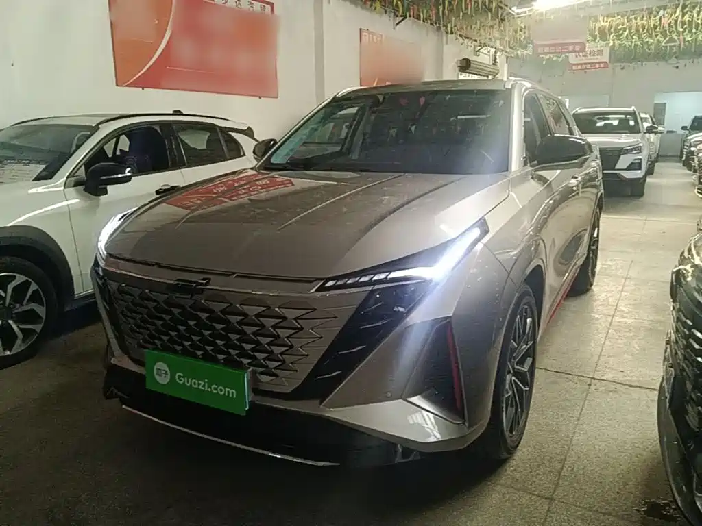 Changan Oshan Changan Oshan Z6 2022 Blue Whale 1.5T DCT Intelligent Leader