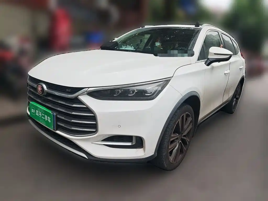 BYD Tang 2018 2.0T Automatic Smart Connection Honor Edition 7-Seater China V