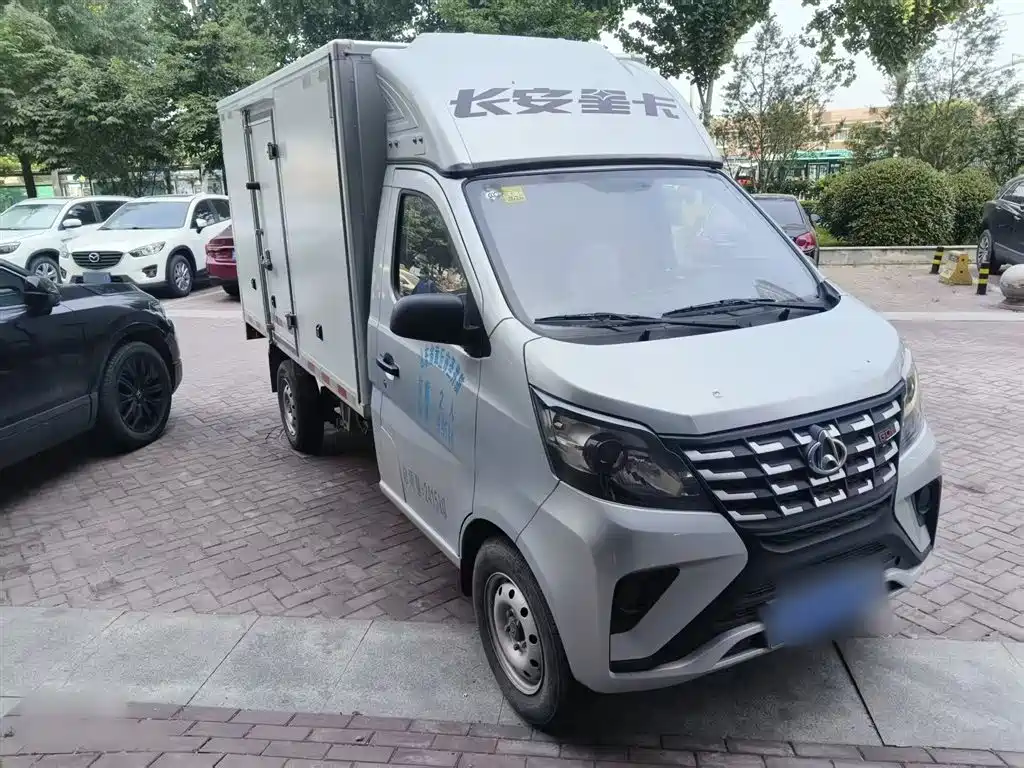 Changan Kaicheng Changan Xingka 2025 2024 1.5L GDI Single Row Long Box Composite Panel Van Standard