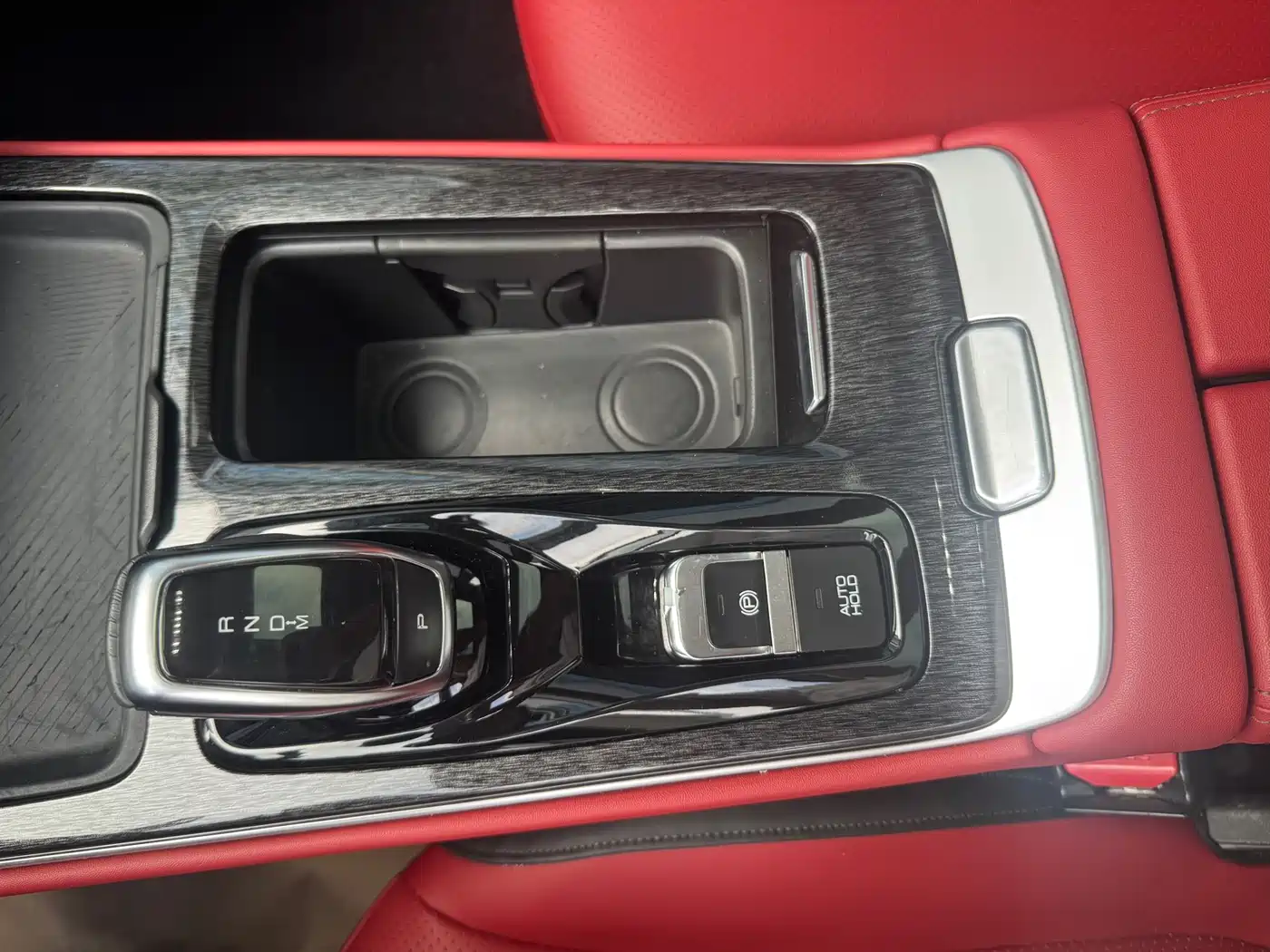Dongfeng Aeolus Yixuan MAX 2021 2021 1.5T Super Cool Dad Edition