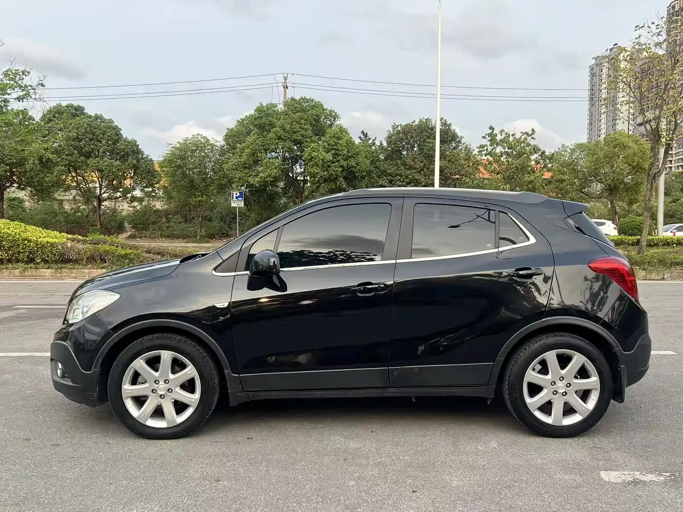 Buick Encore 2014 1.4T Automatic 2WD Urban Elite фото 4