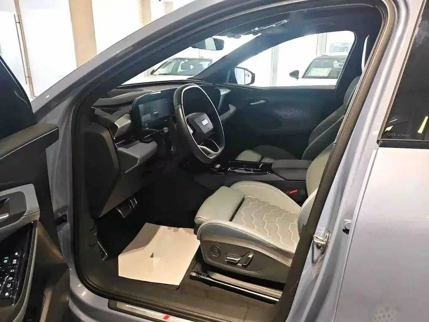 Audi Q6L e-tron 2025 2025 Model Pioneer Edition