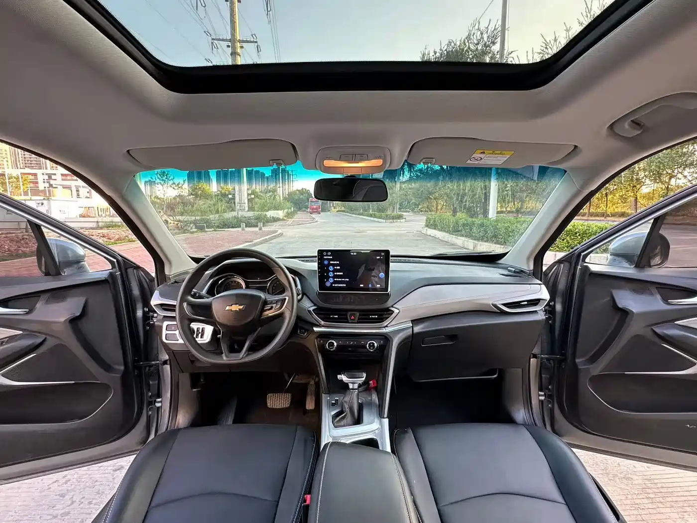 Chevrolet Volando 2019 530T Automatic Power Enjoyment Edition (5+2 seater) China VI фото 6